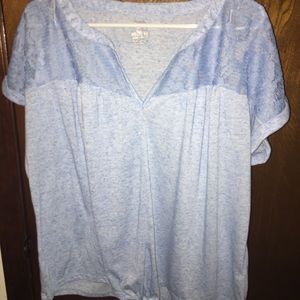 Route 66 short sleeve top, tie hem in light blue